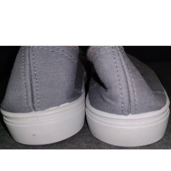 OT Revolution Men's Gray/White Canvas Upper Slip-On Loafers Shoes Size 12 (DD) - Picture 3 of 5